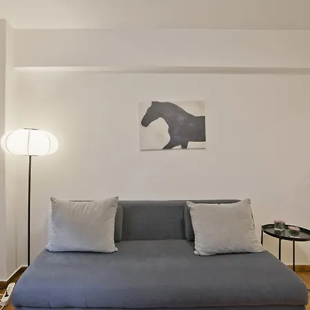 Kallimarmaro Cozy Retreat